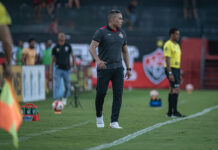 Técnico do Vitória, Jair Ventura celebra semifinal e critica Baianão e diz: ‘É uma pena’; próximo jogo é no Barradão