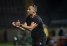 Jair Ventura celebra goleada do Vitória contra o ABC na semifinal da Copa do Nordeste: ‘Encaminhamos a vaga’