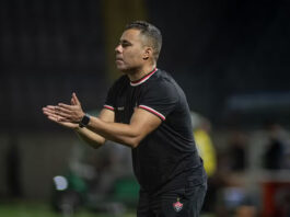 Jair Ventura celebra goleada do Vitória contra o ABC na semifinal da Copa do Nordeste: ‘Encaminhamos a vaga’
