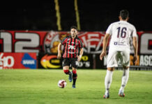 Vitória Magra: Em clima de ‘ressaca de Momo’, Vitória bate o Bahia de Feira por 1×0 e vira vice-líder pelo Baianão