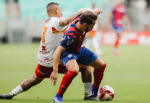 Bahia passa aperto, mas vence a Juazeirense na Fonte Nova e chega à final do Baianão