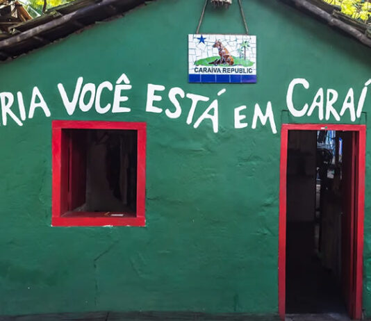 ‘Campo de guerra’ em Caraíva: o instagramável vilarejo da Bahia que sofre com os avanço de facções criminosas