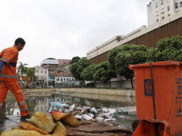 Câmara dos Deputados aprova piso salarial nacional de R$ 3 mil reais para garis e também assegura insalubridade