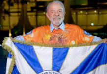 Tribunal Superior Eleitoral rejeita pedido para investigar Lula por desfile de escola de samba que o homenageou