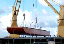 Mais uma barcaça foi lançada no Rio Paraguaçu em Maragogipe e simboliza retomada da indústria naval com Estaleiro Enseada ganhando protagonismo; veja