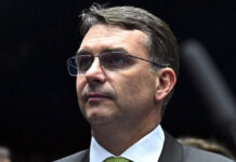 Eleições: vice de Flávio Bolsonaro deve ser definida após pesquisa e preferência interna já é pela escolha de uma mulher