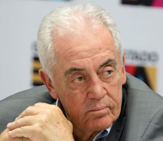 Otto Alencar foi citado para substituir Jaques Wagner em liderança do governo