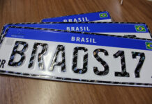 Entenda aqui o projeto que pode mudar placas de veículos no Brasil; matéria foi aprovada por uma comissão da Câmara