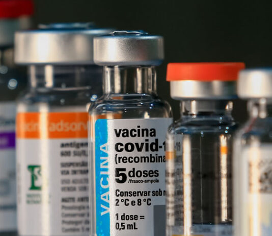 Em uma nova remessa, Bahia recebe do governo federal mais de 205 mil doses da vacina contra a Covid-19
