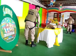 Polícia Militar promove ação educativa em escola de Santo Antônio de Jesus e reforça cultura de paz; 14º BPM levou orientação sobre segurança e cidadania