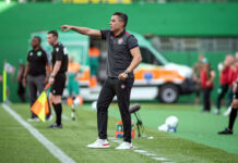 Jair Ventura defende Edenilson, explica Matheuzinho no banco e valoriza ponto fora para o Vitória no Brasileirão