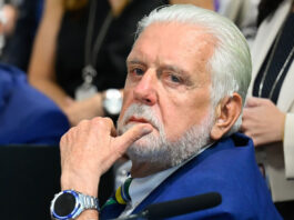 Wagner critica novo tarifaço dos EUA e atribui responsabilidade a Flávio Bolsonaro