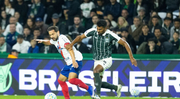 Jejum de oito jogos: Bahia perde para o Coritiba e chega a pior sequência sob o comando do técnico Rogério Ceni