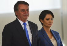 Bolsonaro resiste a trocar Flávio por Michelle após desgaste em pré-campanha e registro de queda nas pesquisas