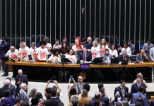 Fim da escala 6×1: Veja como votaram os deputados da Bahia nos dois turnos; apenas três estavam ausentes. Confira