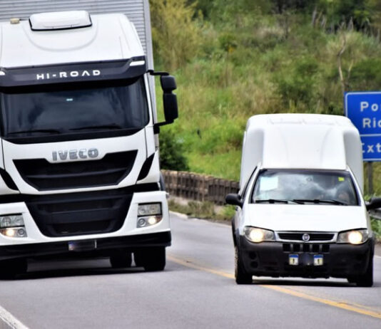Bahia já lidera ranking das infrações por ultrapassagem proibida em rodovias, diz o balanço da Polícia Rodoviária Federal