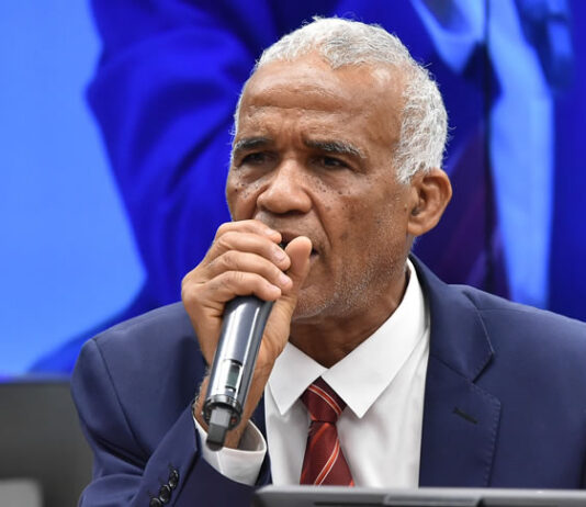 Olhar para os mais oprimidos: Aliado do PT na Bahia, Pastor Isidório revelou seu motivo de defender a PL da Dosimetria
