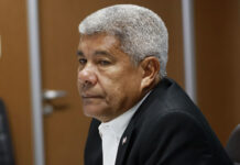 Jerônimo diz a Coronel que o povo não aceita o traidor e cobra voto do baiano a favor da PEC do fim da escala 6×1; veja