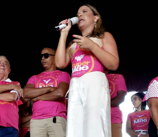 Em festa do Dia das Mães, secretária de Assistência Social Lorena Pedreira enaltece mulheres guerreiras de Salinas e lembra dos programas sociais da pasta