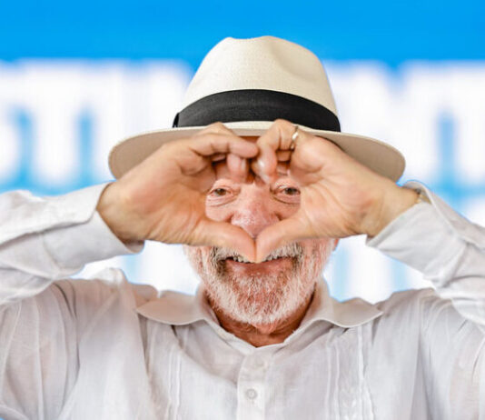 Lula exalta aprovação do fim da escala 6×1: ‘Conquista civilizatória’