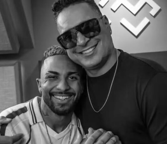 Após morrer em acidente na Bahia, Zau O Pássaro foi homenageado por Xanddy e Carla Perez: ‘Ainda sem acreditar’; veja