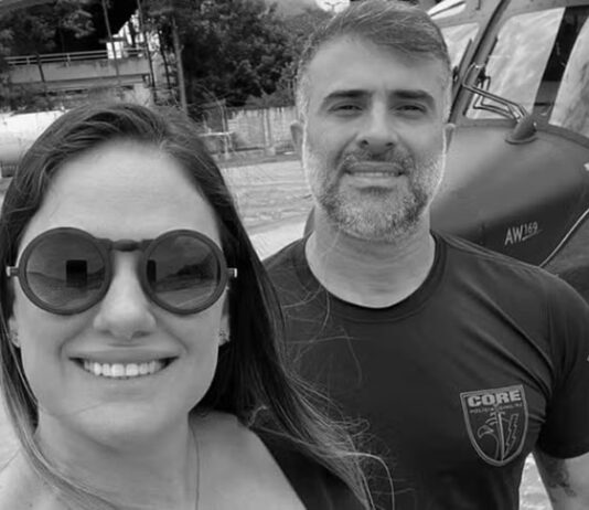 Viúva de piloto de helicóptero da polícia baleado em operação presta homenagem: ‘Lutou como sempre viveu’
