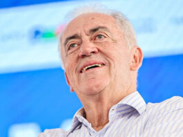 Ao lado de Lula na Bahia, Otto Alencar criticou Temer e Bolsonaro: ‘Tive alegria de fazer oposição a dois governos’; veja