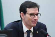 6×1: Relator, deputado federal baiano já define cronograma para votar a redução da jornada de trabalho até maio; confira