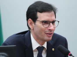 6×1: Relator, deputado federal baiano já define cronograma para votar a redução da jornada de trabalho até maio; confira
