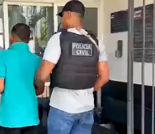 Suspeito de série de assaltos no bairro Maria Preta é preso durante operação policial em Santo Antônio de Jesus e permanece à disposição da Justiça; confira