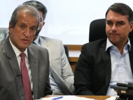 ‘Flávio Bolsonaro é nosso candidato para valer’, dispara presidente do PL após crise com banqueiro Daniel Vorcaro