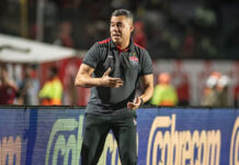 Técnico Jair Ventura elogia mobilização do Vitória contra o Flamengo, cita arbitragem e afirma: ‘Aquilo nos uniu’