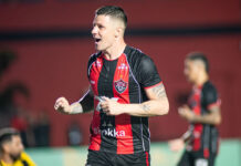 Leão importante: Com gol de bicicleta de Osvaldo, Vitória faz seis no ABC pela semifinal da Copa do Nordeste