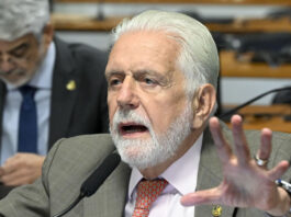 Lula cobrou explicação de Wagner após derrota histórica no Senado e auxiliares já defenderam substituição na liderança