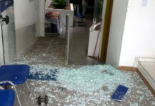Detento é recapturado após quebrar porta da Câmara de Vereadores e tentar fugir do Tribunal do Júri na Bahia