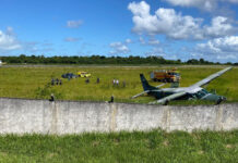 Incidente com aeronave militar mobiliza equipes após saída de pista em Porto Seguro
