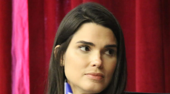 Veja: Camila Vasquez assumiu cargo de conselheira do Tribunal de Contas dos Municípios da Bahia; ‘Estou muito feliz’