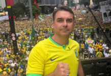 Flávio Bolsonaro viraliza após vitória da Seleção: “O 22 salvou o Brasil”