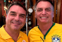 No Pará, Flávio chama camiseta da Seleção de ‘camisa do Bolsonaro’, e Lula pede esquerda de verde e amarelo