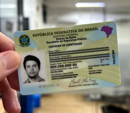 Novo RG: Bahia inicia emissão de identidade em cartão policarbonato; material é mais durável e resistente a rasgos