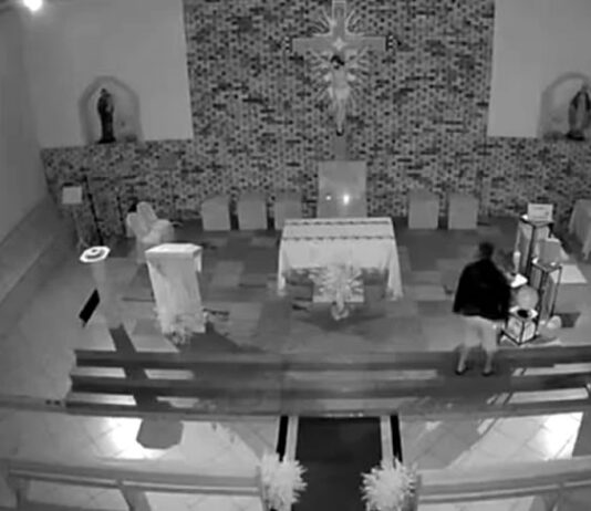 Igreja é invadida e tem dinheiro do dízimo furtado no sudoeste da Bahia; Polícia analisa imagens de segurança