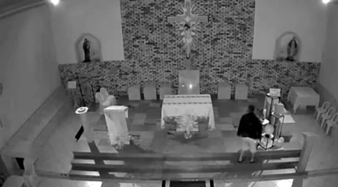 Igreja é invadida e tem dinheiro do dízimo furtado no sudoeste da Bahia; Polícia analisa imagens de segurança