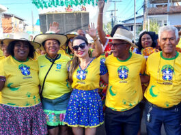 Secretária Lorena Pedreira destaca tradição do Forró da Melhor Idade e ações sociais durante abertura do São João em Salinas da Margarida; veja a entrevista