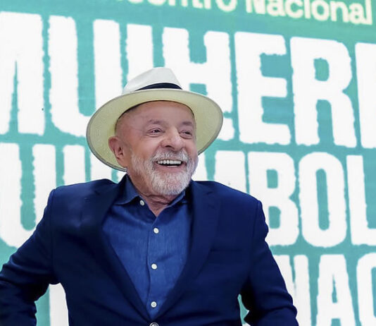 Pesquisa BTG-Nexus: Lula e Flávio Bolsonaro empatam tecnicamente no 2º turno