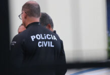 Homem de 56 anos é preso acusado de abusar da filha de amigo na Bahia; caso envolve suspeita de exploração sexual