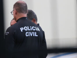 Homem de 56 anos é preso acusado de abusar da filha de amigo na Bahia; caso envolve suspeita de exploração sexual