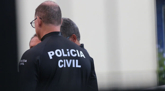 Homem de 56 anos é preso acusado de abusar da filha de amigo na Bahia; caso envolve suspeita de exploração sexual