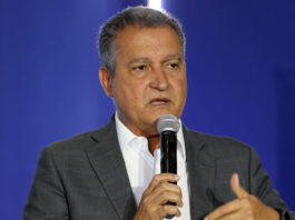 Após suspensão de pesquisa, Rui Costa já prevê queda de Flávio nas eleições e evita comentar a decisão de Nunes; veja