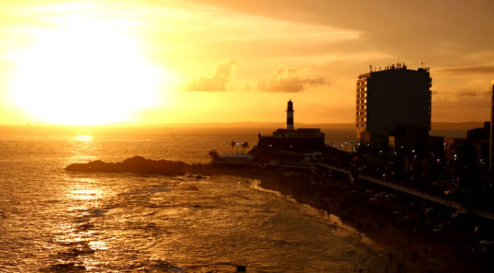 Bahia recebe mais de 102 mil turistas estrangeiros, registra alta de 11,8% em 2026 e supera média de evolução do país
