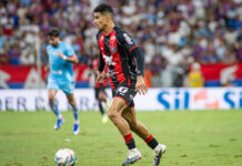 Mas perto do título: Vitória busca virada sobre o Fortaleza no Castelão e abre vantagem na final da Copa do Nordeste